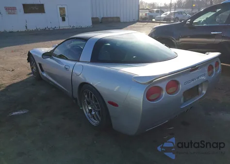 2001 Chevrolet Corvette from USA, damaged, VIN 1G1YY22G215106111